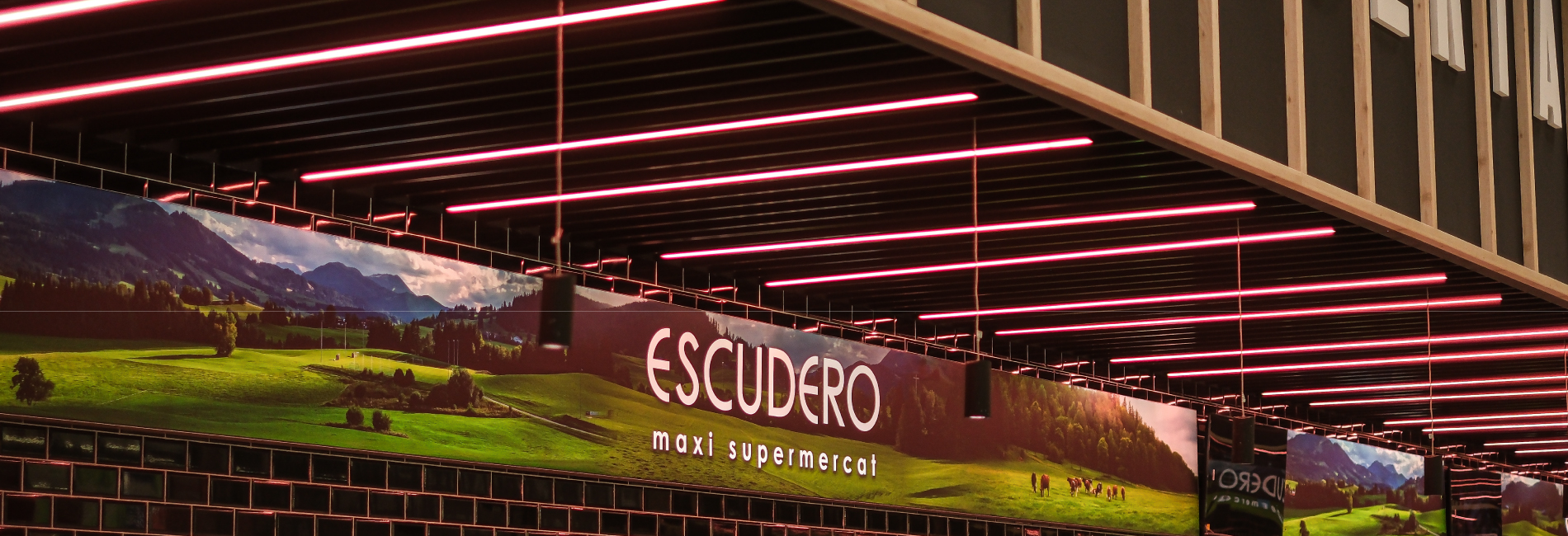 maxi supermercado escudero silencia